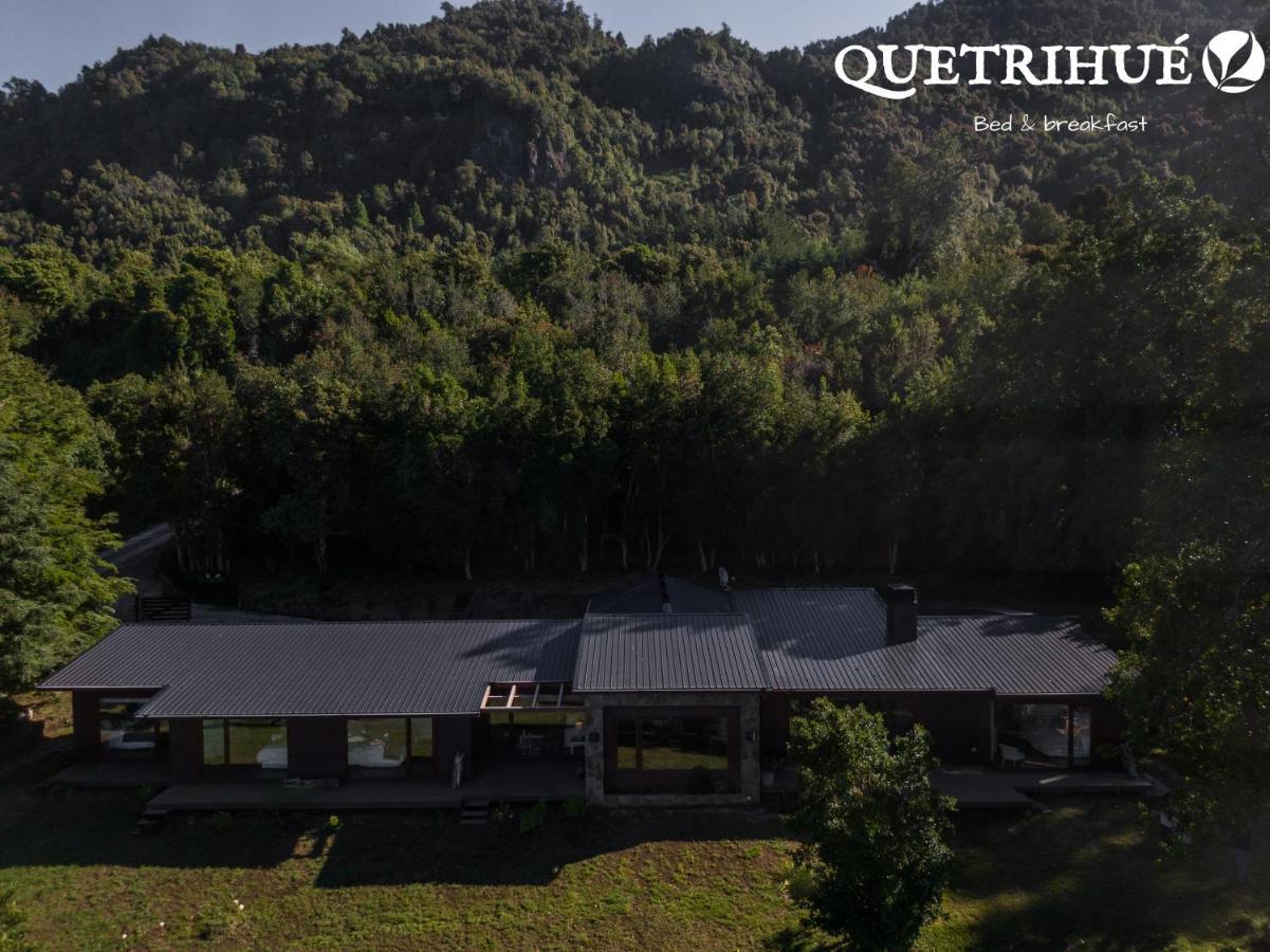 Quetrihue Bed and Breakfast Puerto Varas Exteriör bild